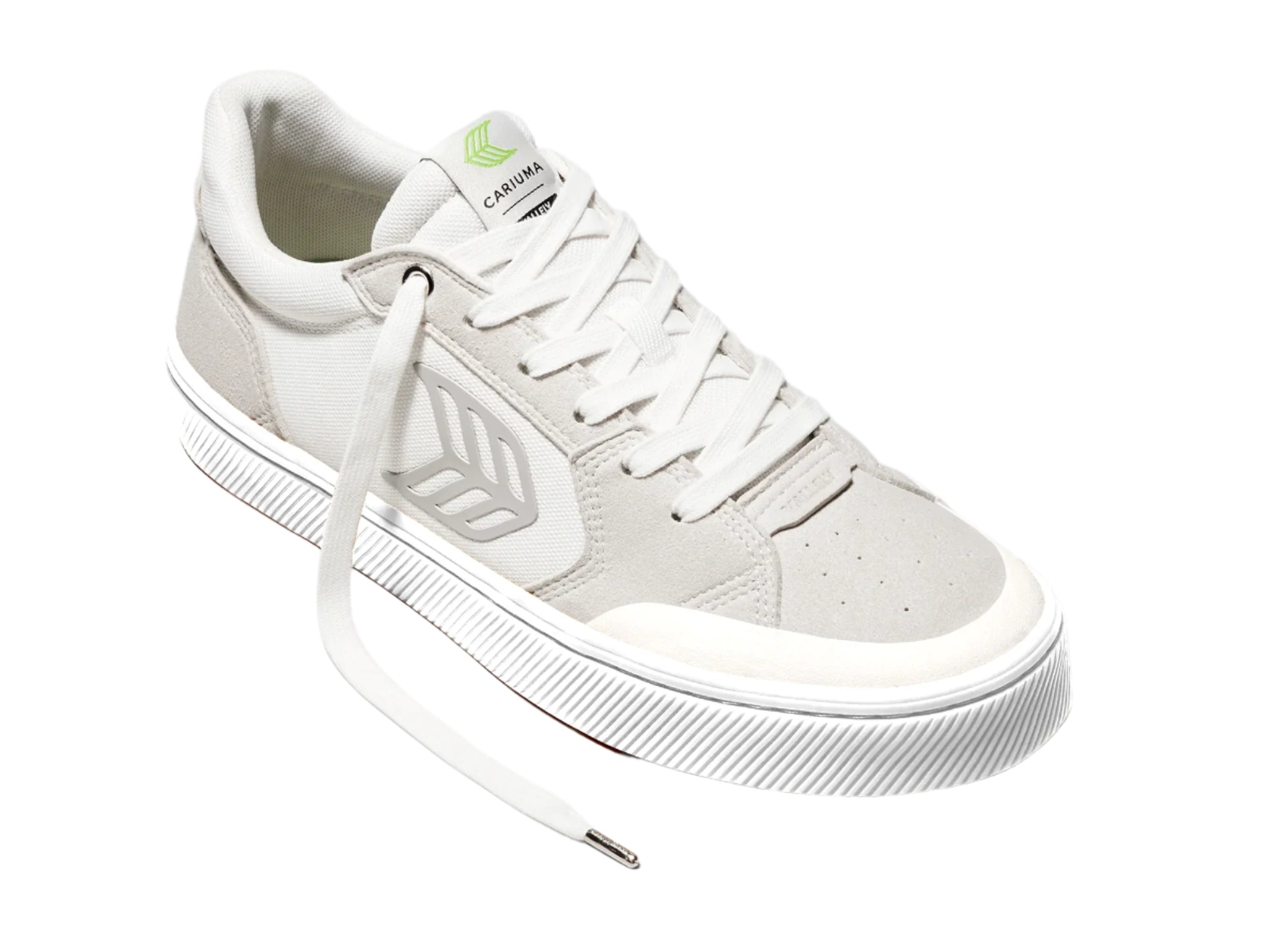 Cariuma Vallely PRO Vintage White Suede Sneaker