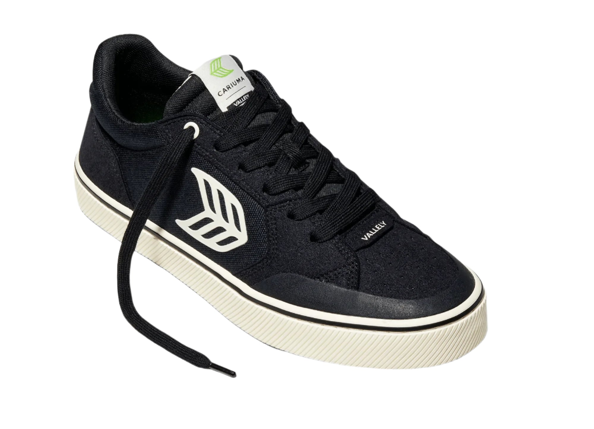 Cariuma Vallely Skate Black Suede Cordura Ivory