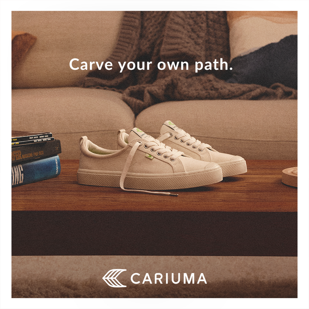 White Cariuma Oca sneakers