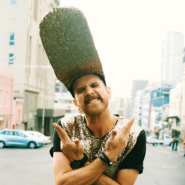 Join Jack Parow as he picks out some sokkies
