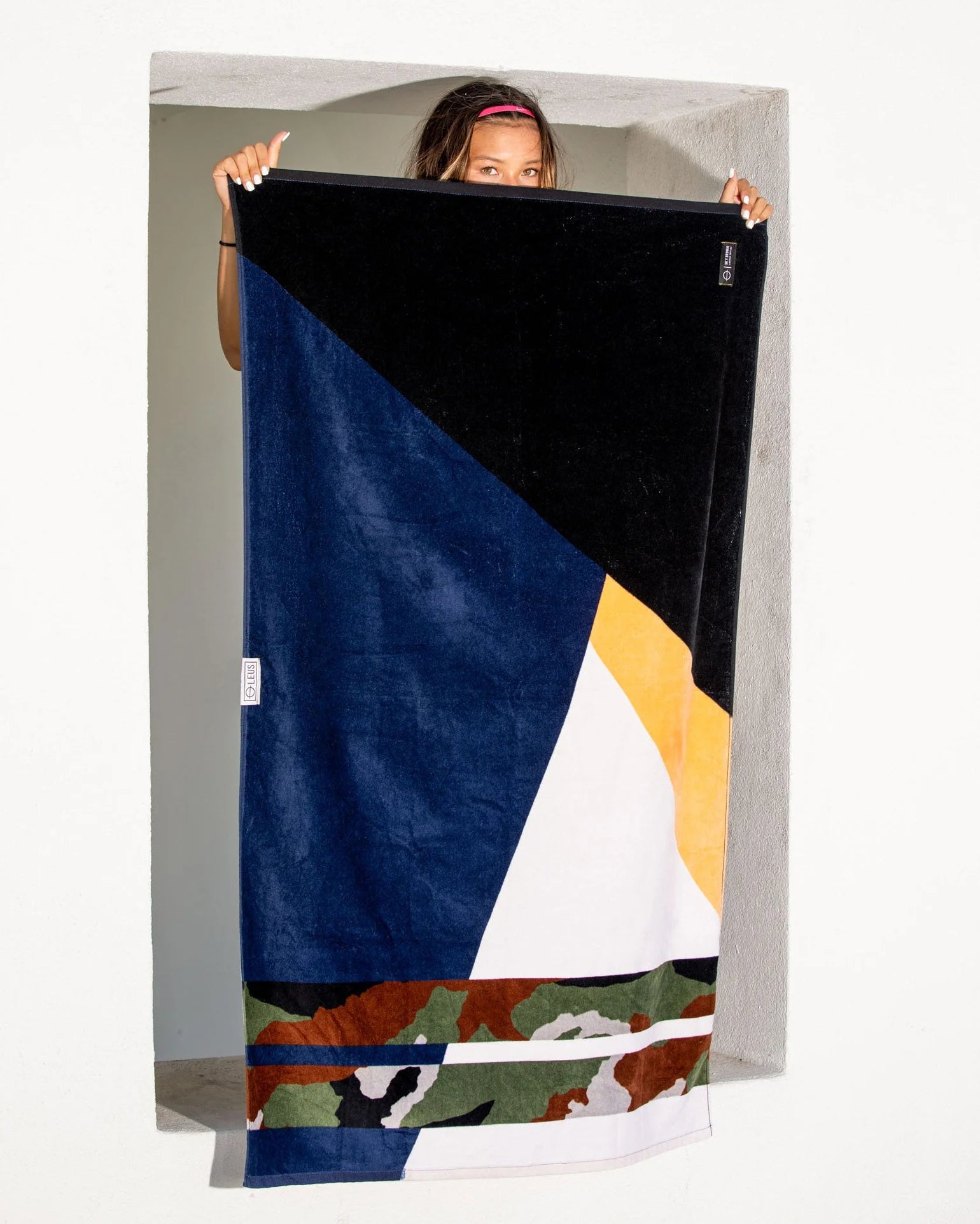 Leus Sky Brown Camo Beach Towel