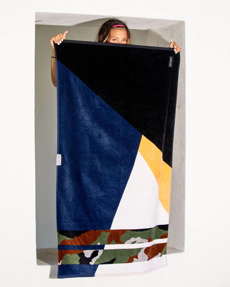 Leus Sky Brown Camo Beach Towel