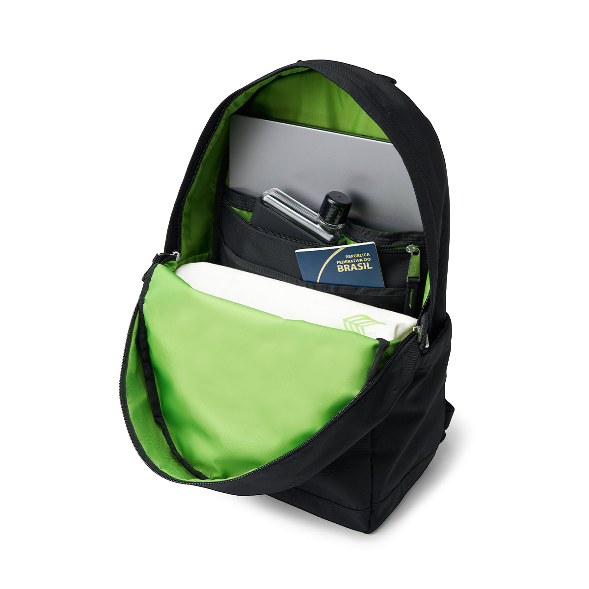 Cariuma Unisex JJ Backpack Military Green