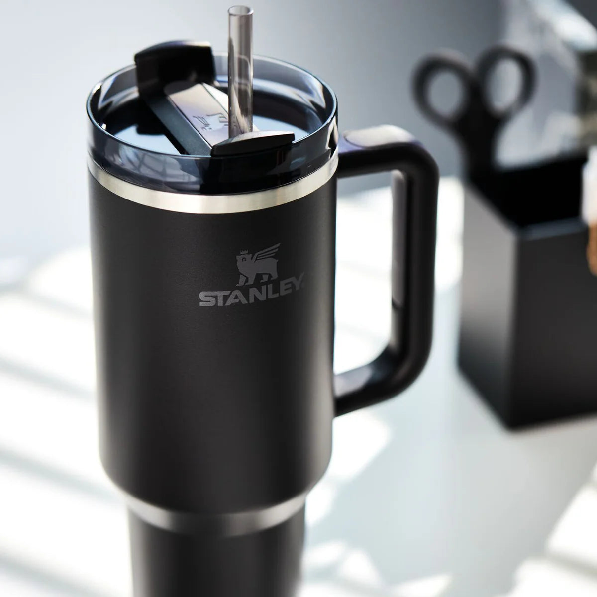 Stanley Quencher H2O Flowstate Tumbler 1.18L Black
