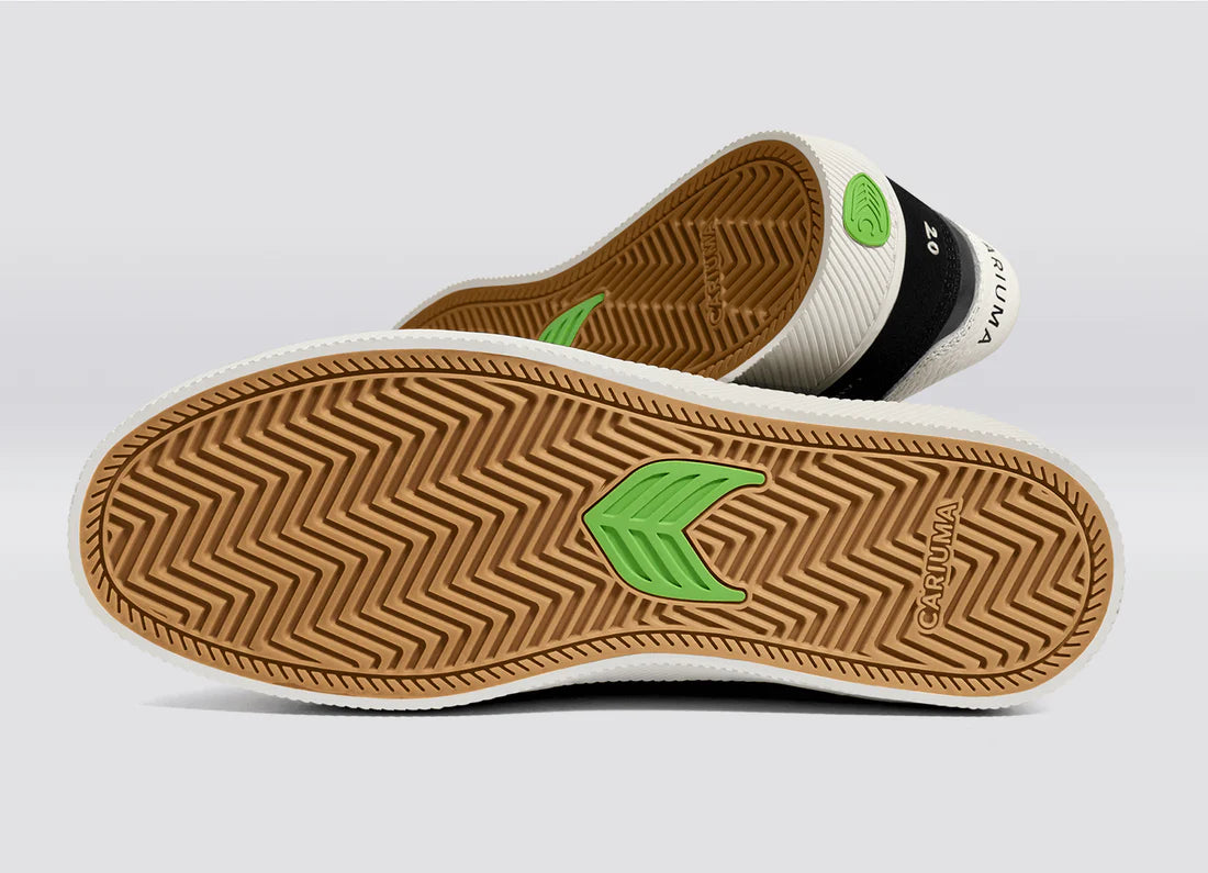 Cariuma Unisex Catiba Pro 2.0 Black Suede Ivory