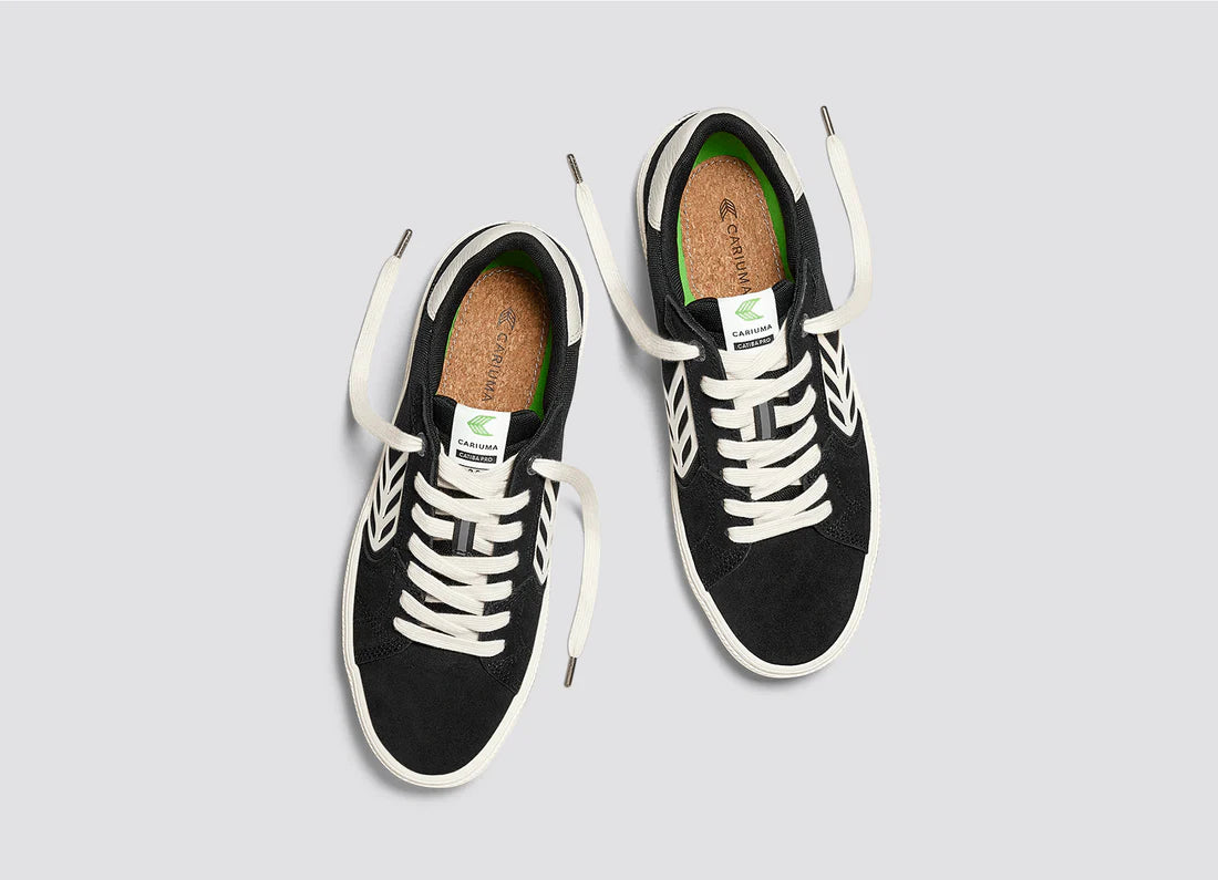 Cariuma Unisex Catiba Pro 2.0 Black Suede Ivory