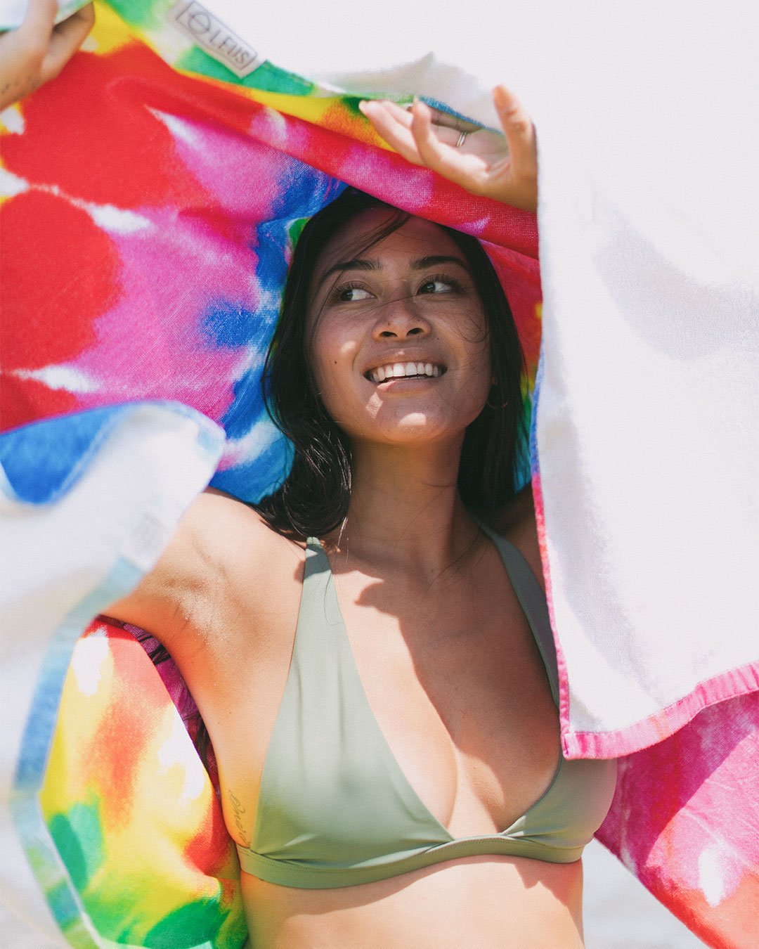 Leus Tie Dye Rainbow Beach Towel