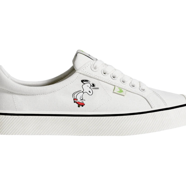 Cariuma OCA Low Snoopy Skate Canvas Sneaker