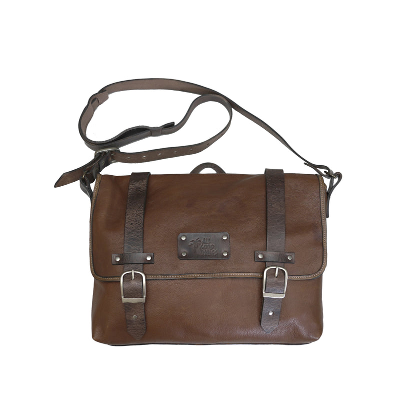 AGT Leather Messenger Bag