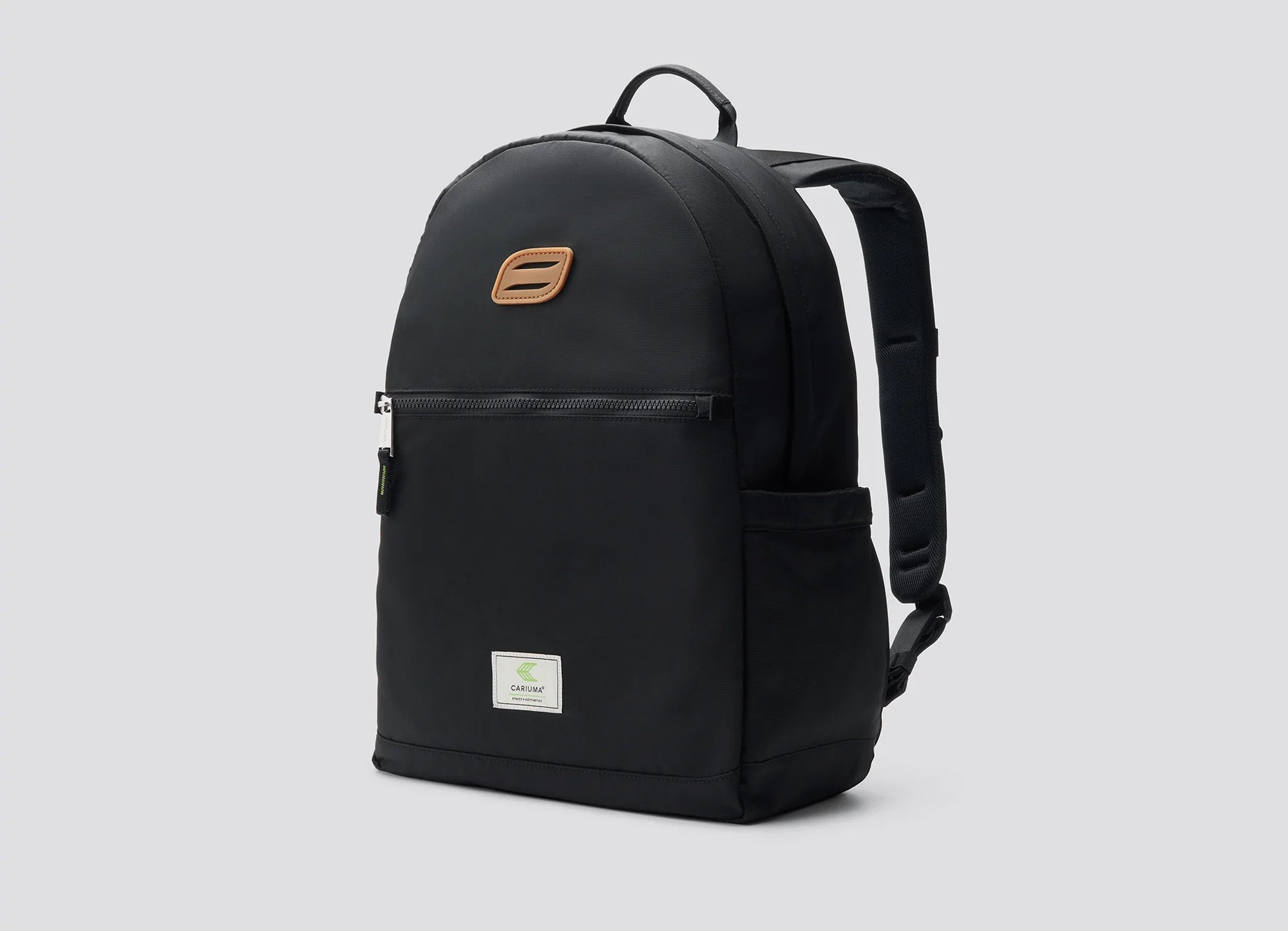 Cariuma JJ Backpack Black