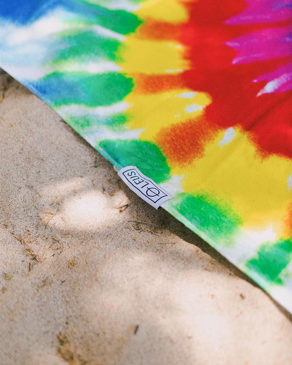 Leus Tie Dye Rainbow Beach Towel