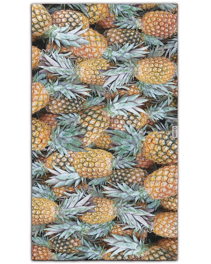 Leus Pineapple Paradise Beach Towel